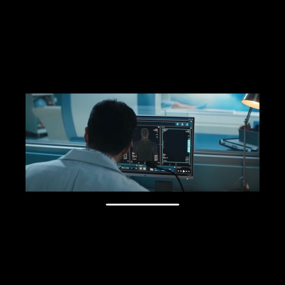 Meet your Posher, Chris - Picture 1 of 1